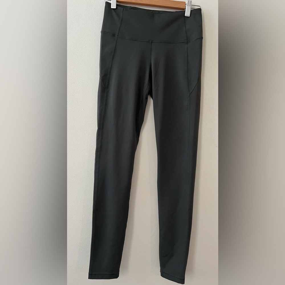Under  Armour Women’s Leggings Size Small Color Green Olive
